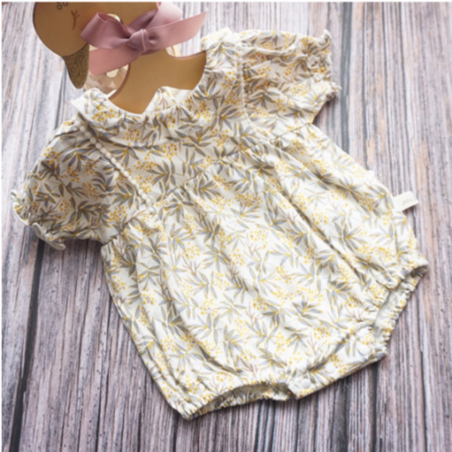 Sweet Yellow Girl Baby Gift Set Luggage 3-6 Months