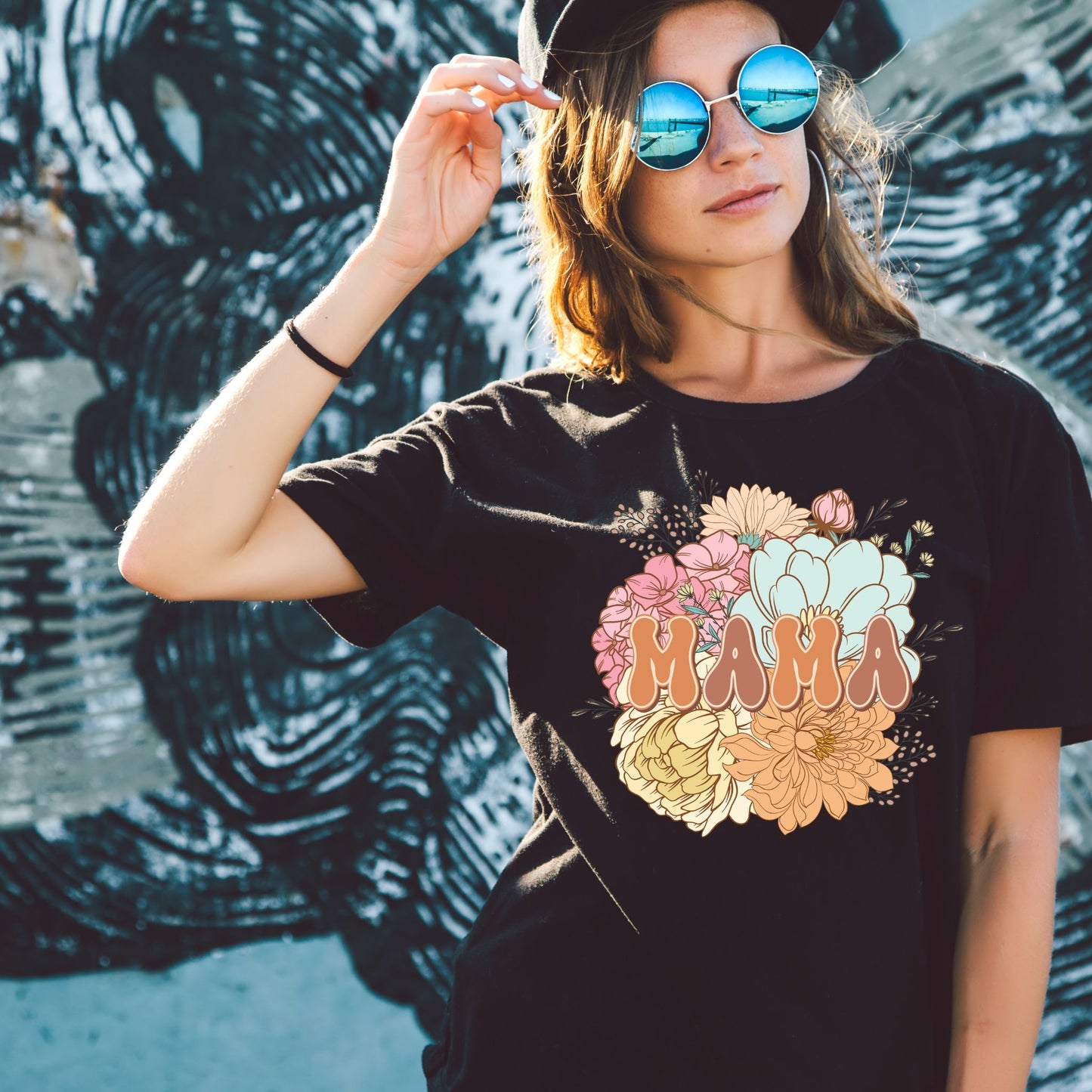 Mama in Bloom - Mom T-Shirt