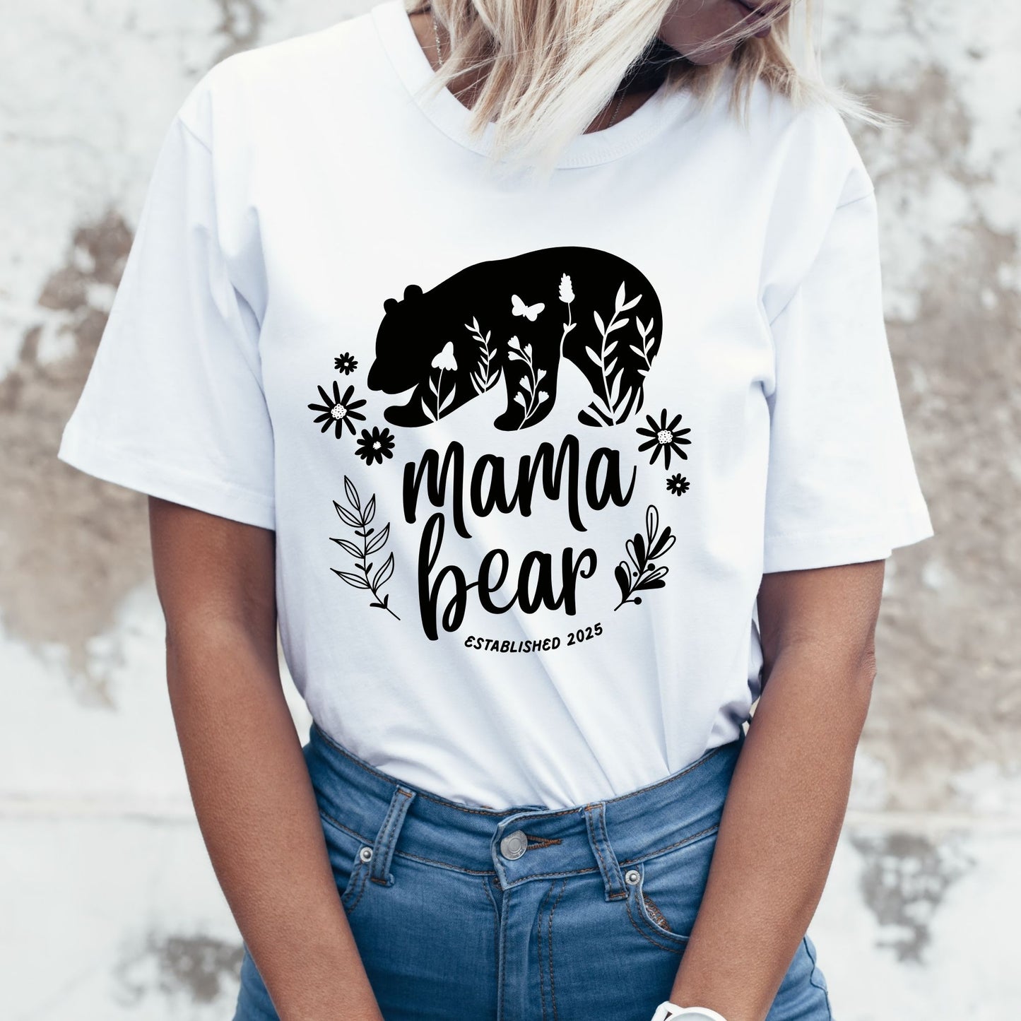 Mama Bear 2025 Mom T-Shirt
