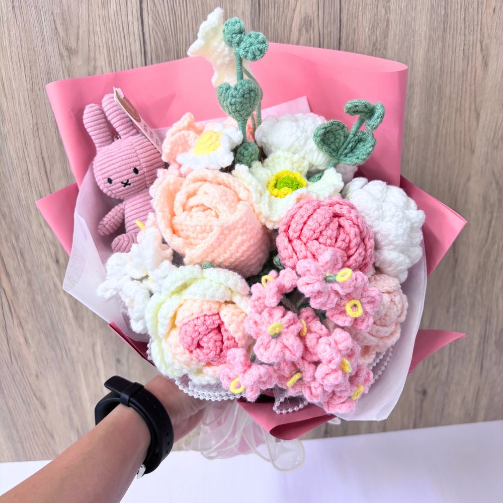 Crochet Rose & Miffy Flower Bouquet ๐ธ
