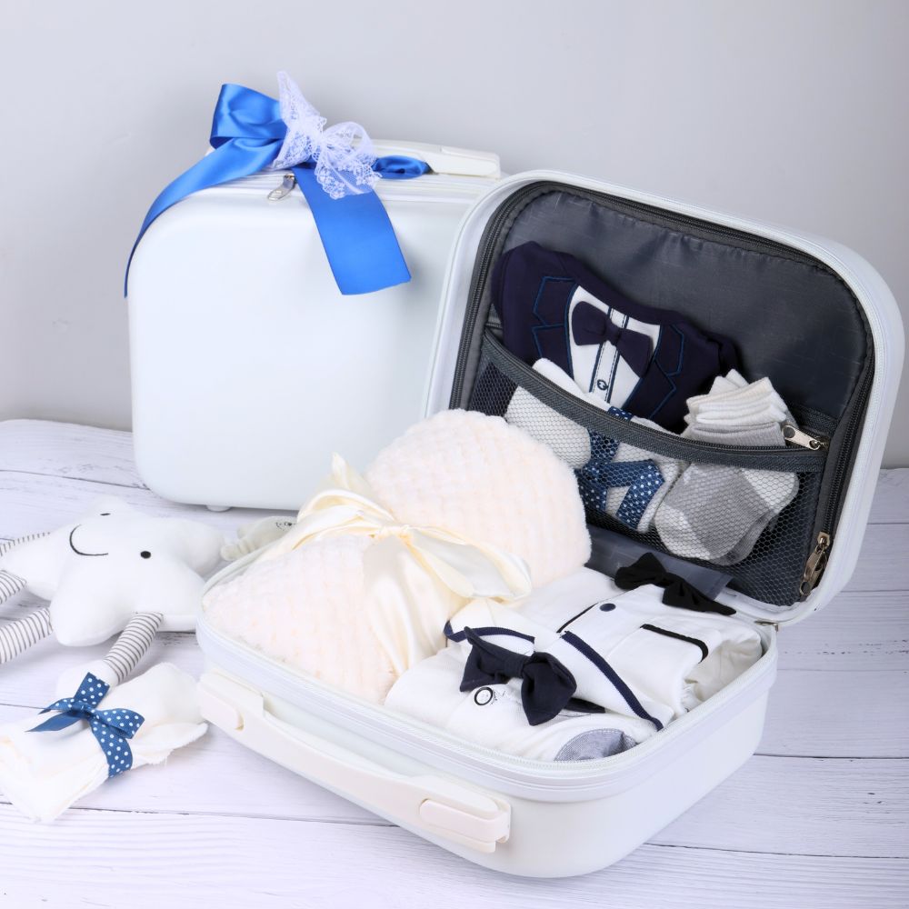 White Handsome Boy Baby Gift Luggage Set 3-6 Months