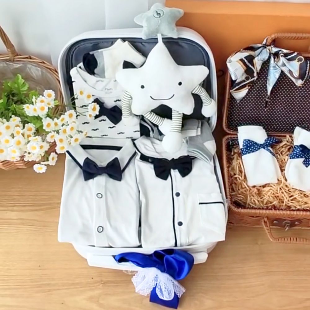 White Handsome Boy Baby Gift Luggage Set 3-6 Months