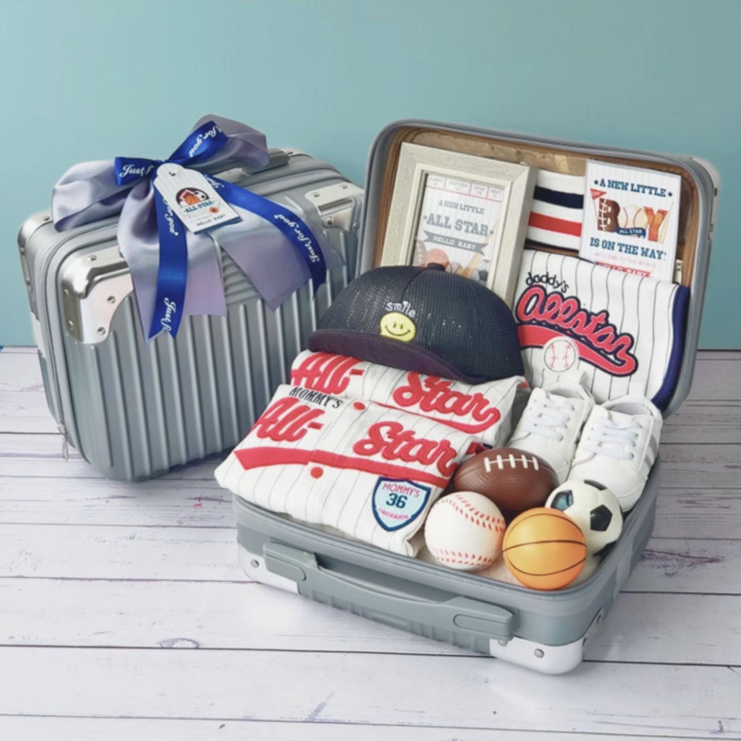 Mommy’s All Star Baseball Cute Baby Gift Set Luggage 6-12 Months