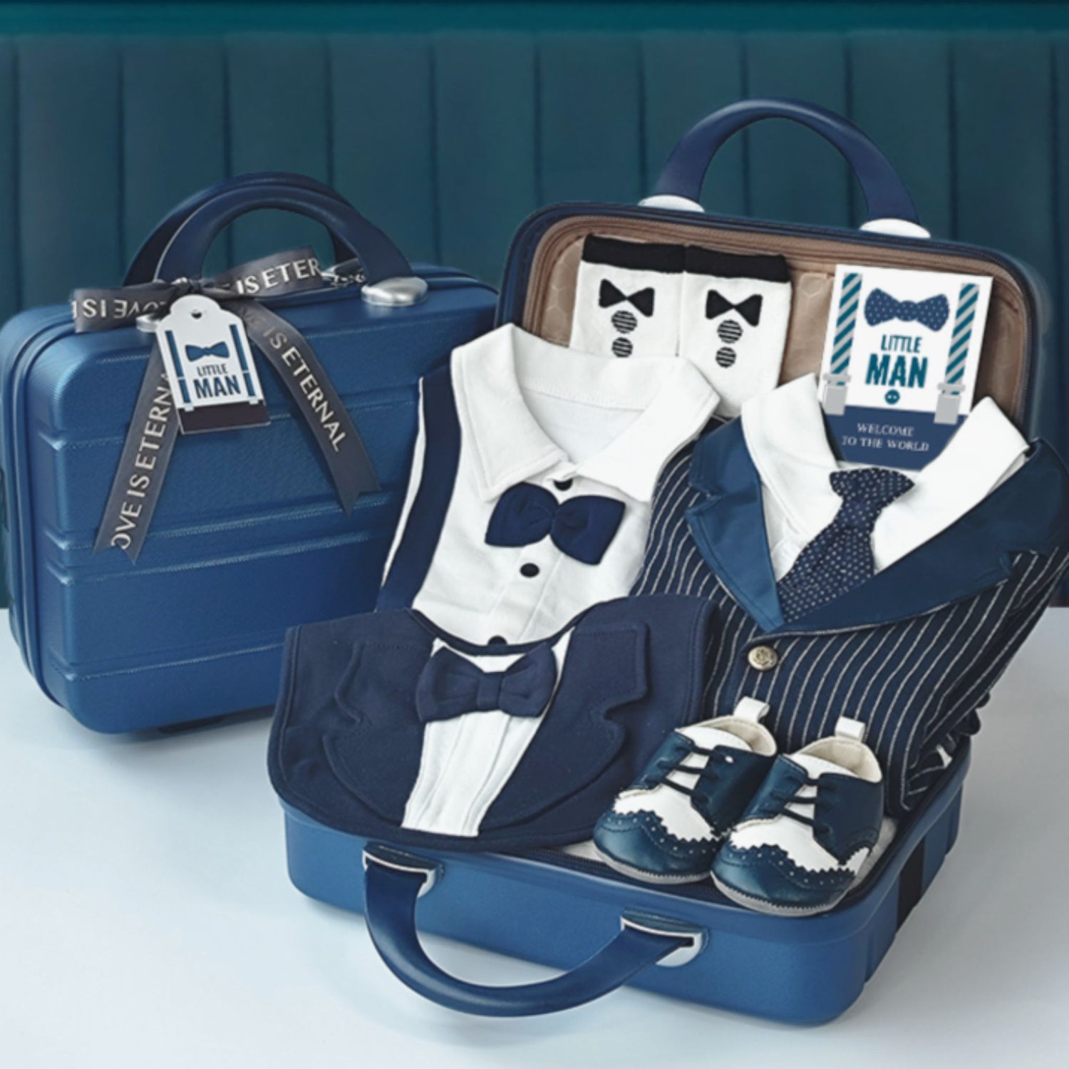 Baby boy gift luggage set