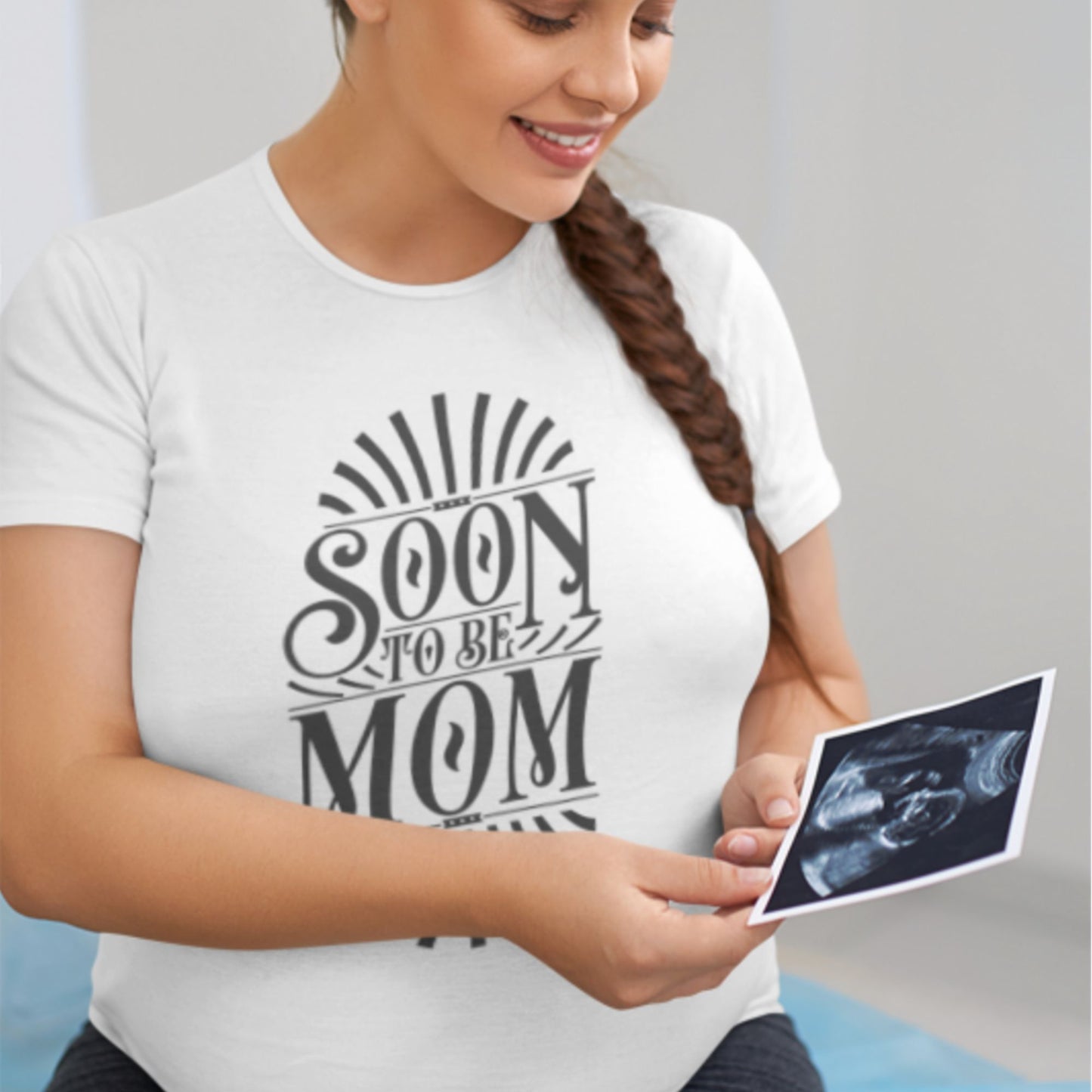 Soon To Be Mom Pregnancy Mom T-Shirt