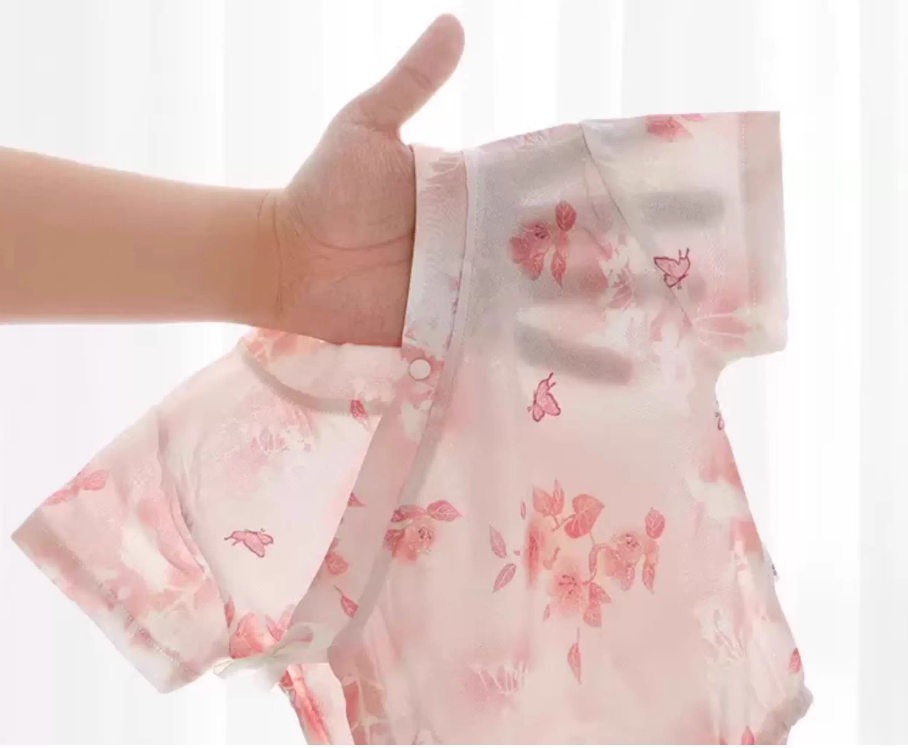 Oriental Chic Baby Girl Gift Set 3-6 Months