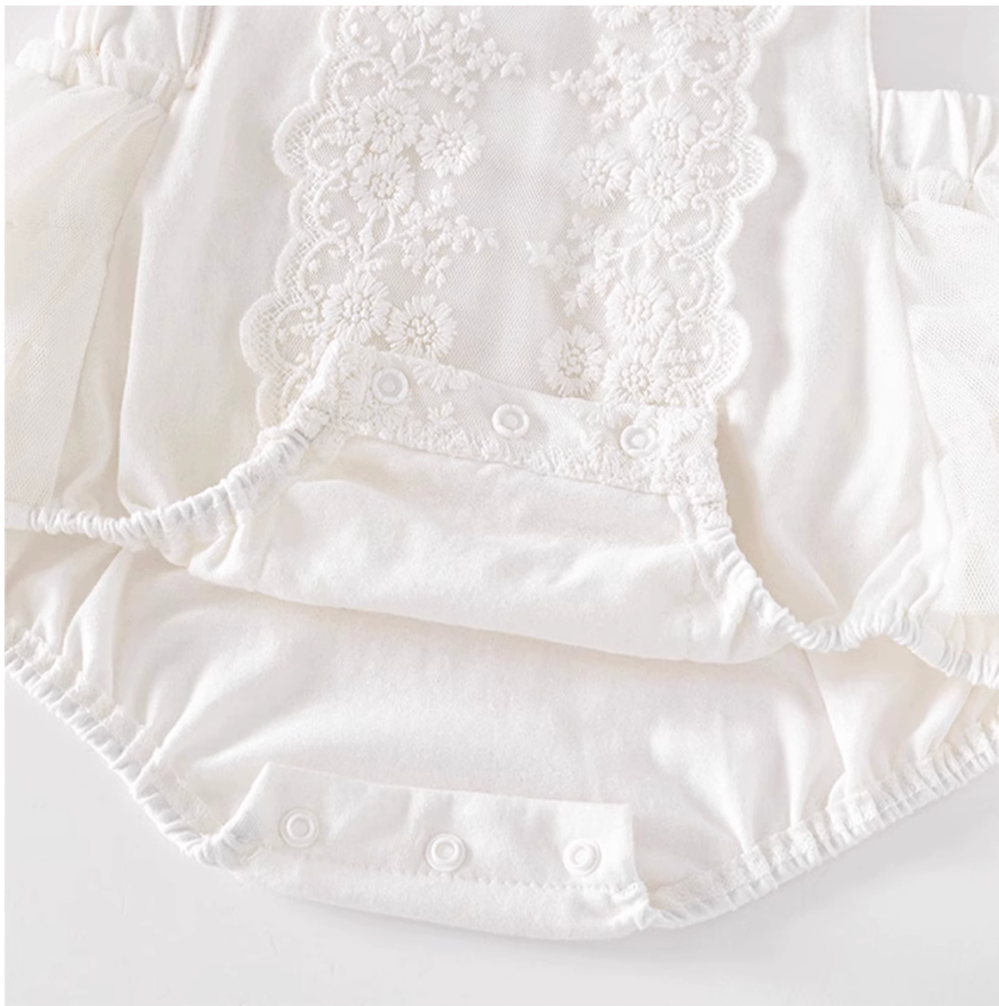 9 Pc Golden Bloom Baby Girl Luggage Gift Set 3-6 Months