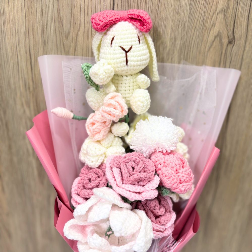 Crochet Flower Rose Bouquet with Bunny 🌹🌹🌹