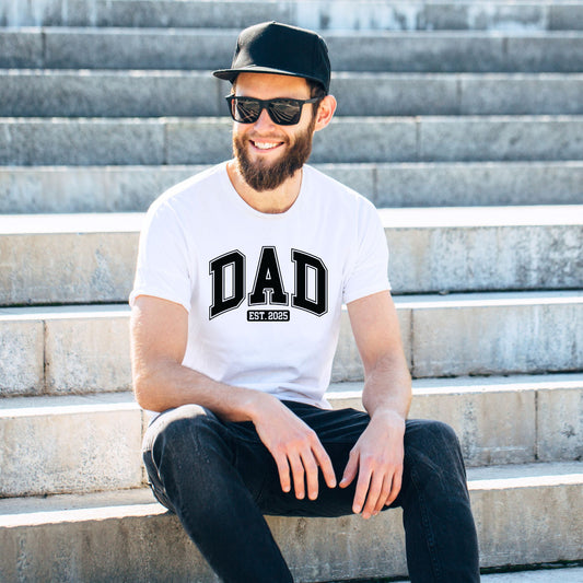 "Dad Est 2025" Short Sleeved T-Shirt for Father's Day Gift