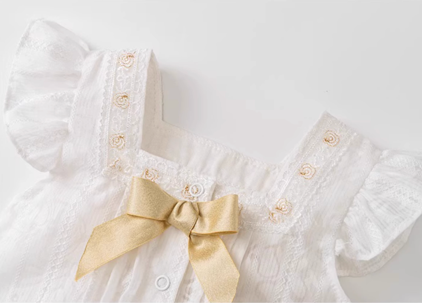 9 Pc Golden Bloom Baby Girl Luggage Gift Set 3-6 Months