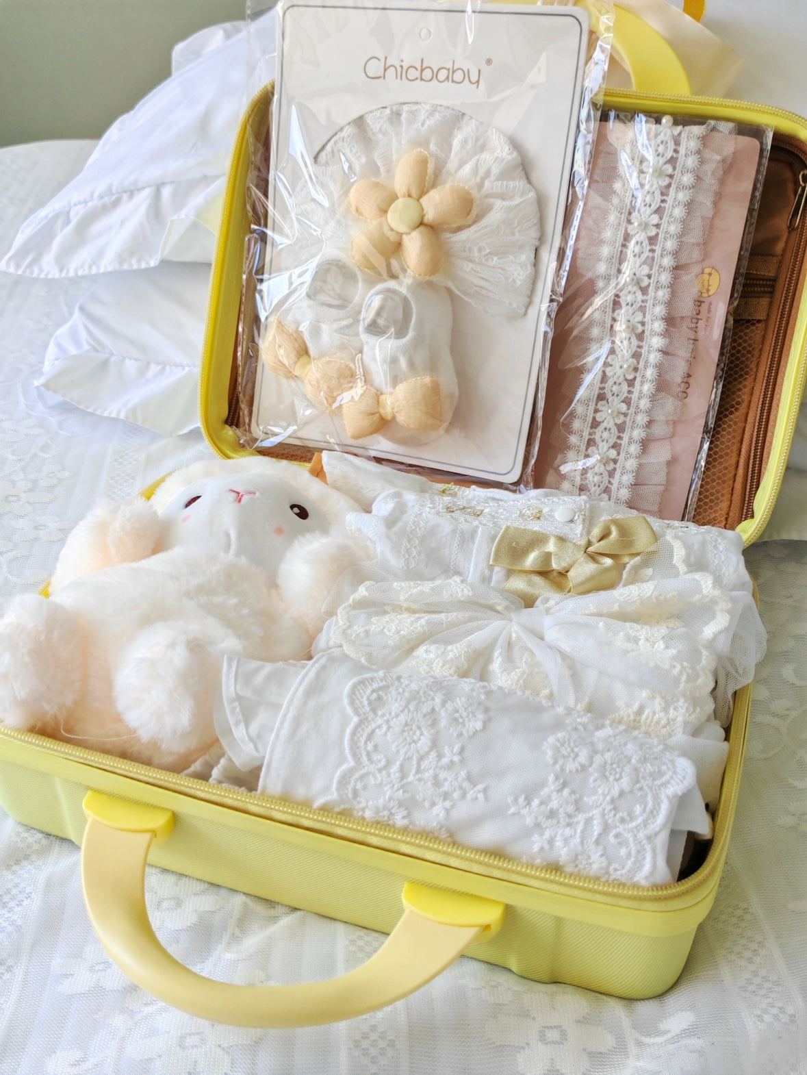 9 Pc Golden Bloom Baby Girl Luggage Gift Set 3-6 Months