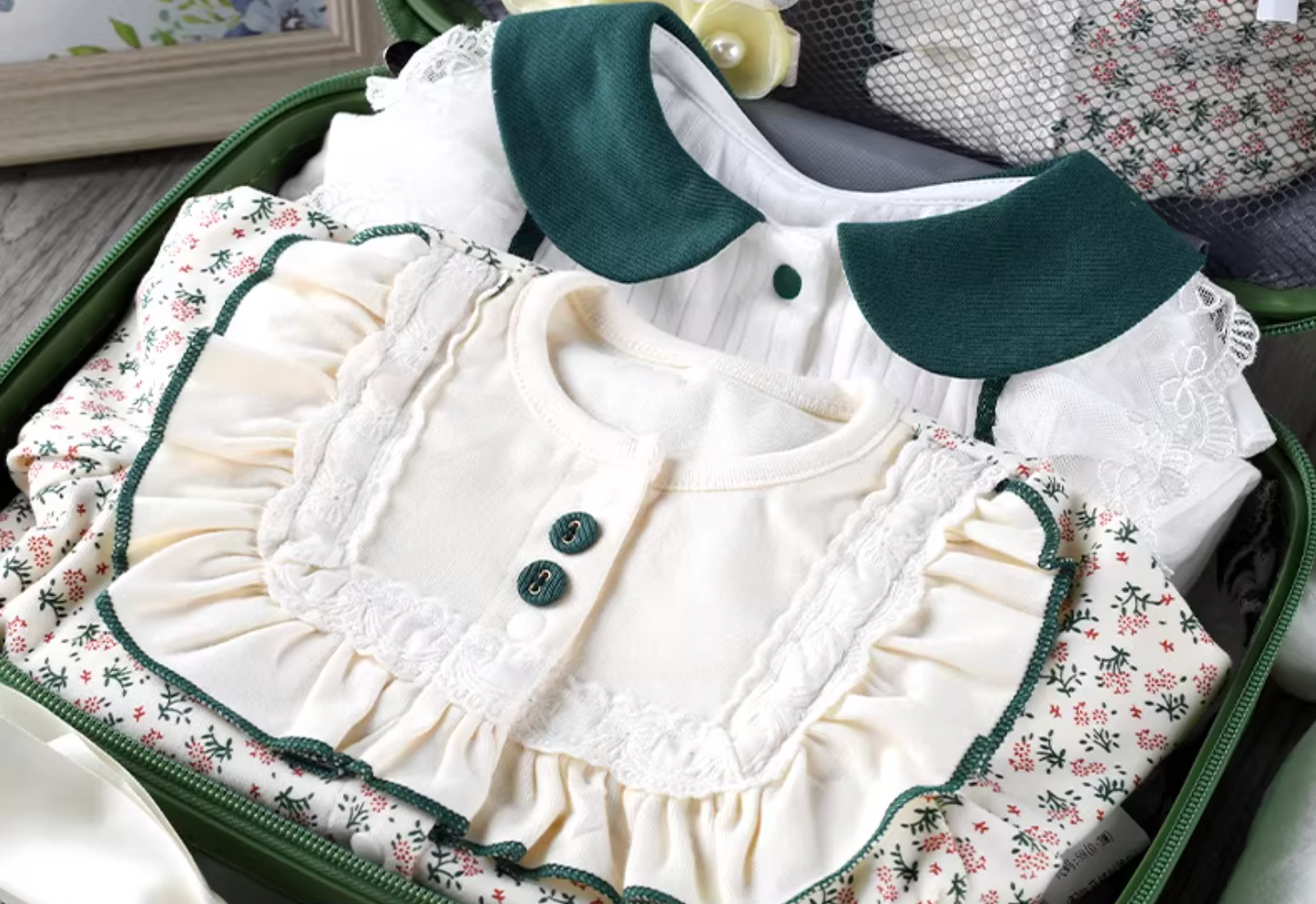 10pc Gorgeous Green Baby Girl Luggage - Baby Gift Singapore (3-6 Months)