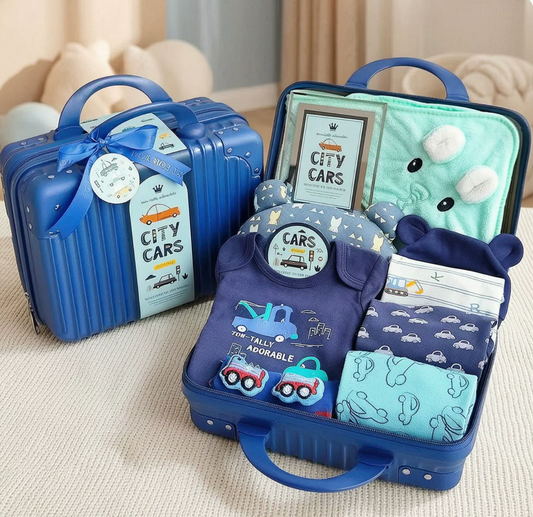 Little Cruiser Baby Gift Luggage Set 3-6 months