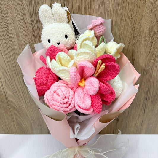 Crochet Rose Flower Bouquet with Miffy 🌹🌹🌹