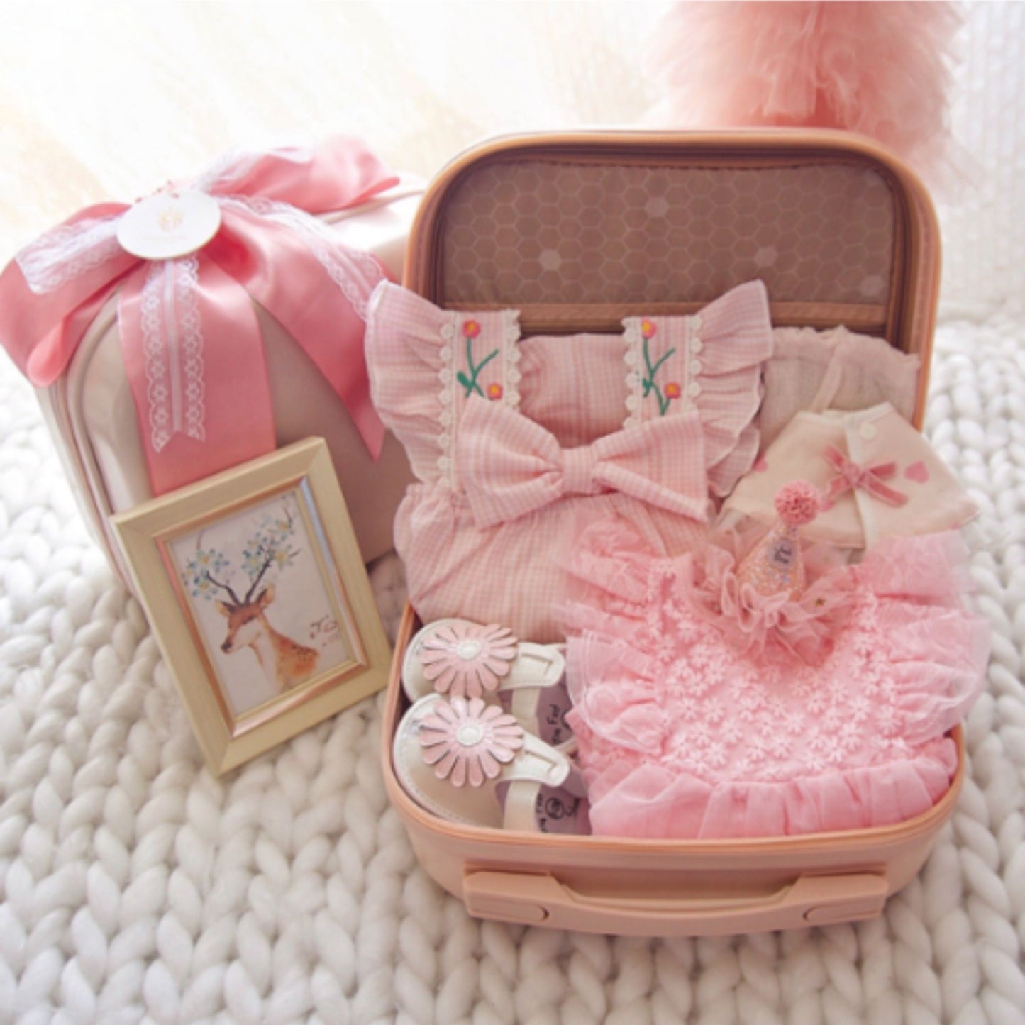 Pretty Pink Baby Girl Baby Gift Set 6-12 Months