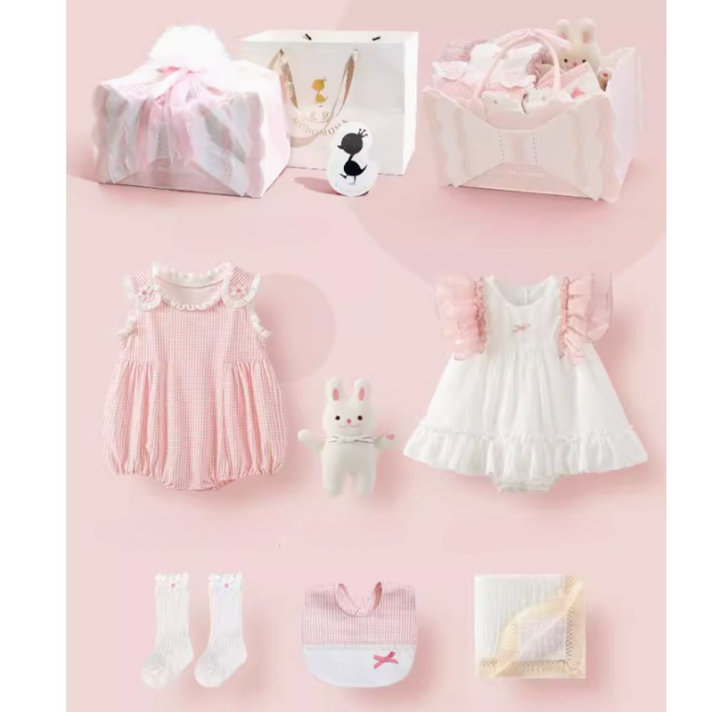 Pretty In Pink Newborn Hamper Bag with Elegant Ribbon Bow 3-6 Months