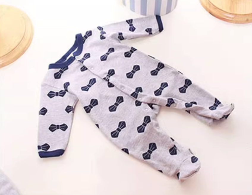 12pc Handsome Bear Gift Bag Hamper 6-9 months 🐻