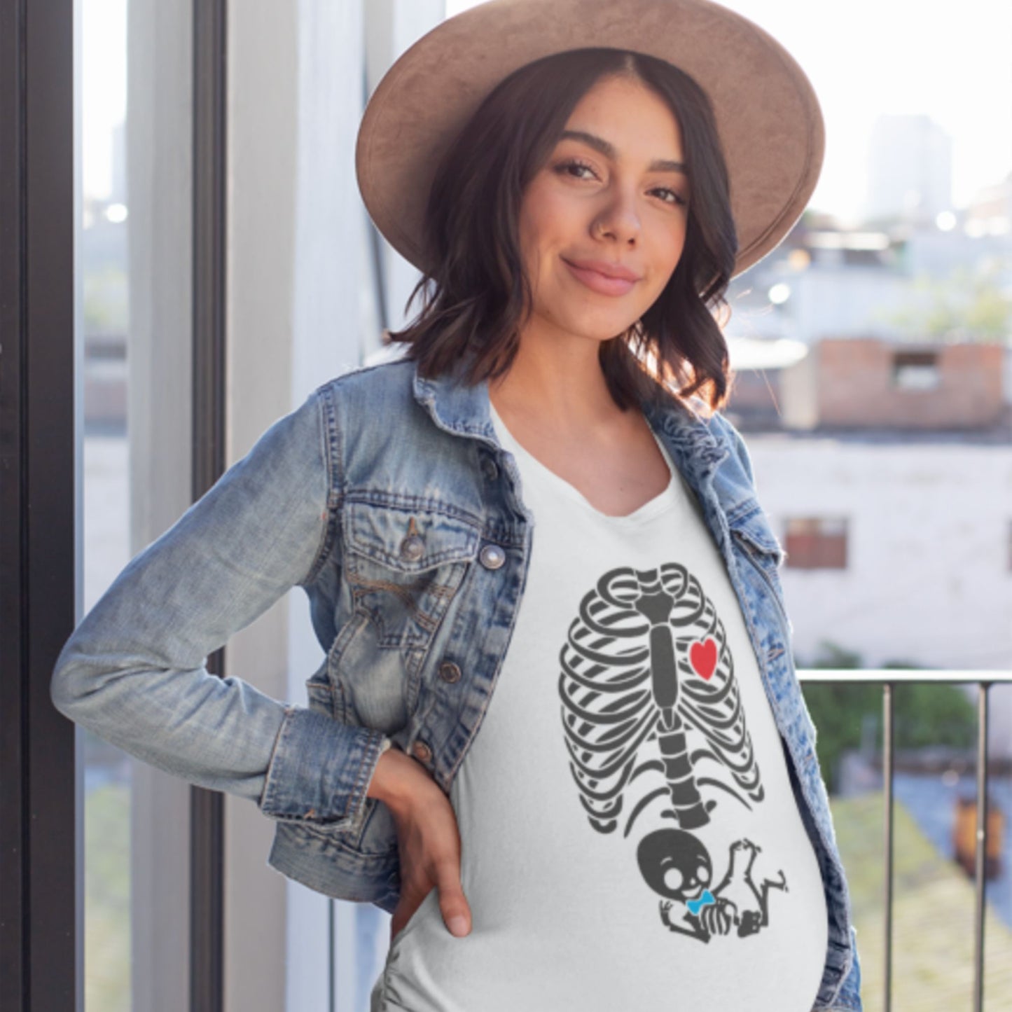 Skeleton Baby Bump - Mom T-Shirt