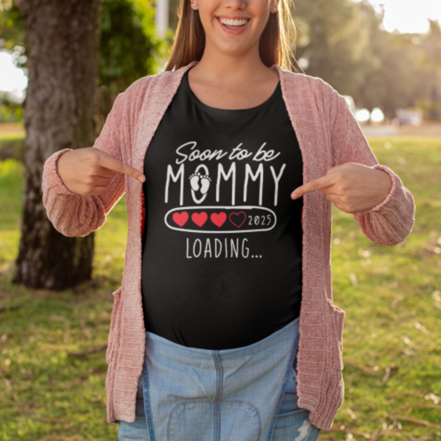 Soon to Be Mommy 2025 Mom T-Shirt